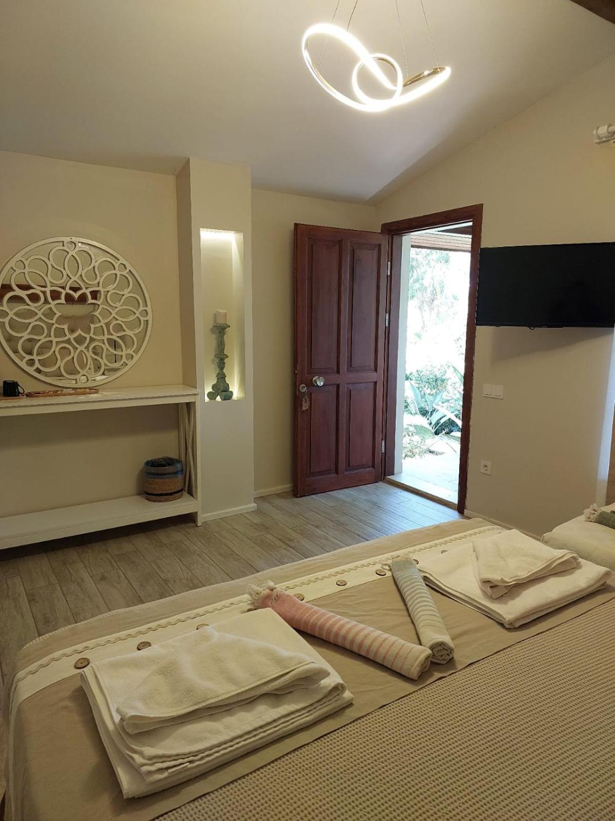 Datca Dirik Surf Beach Hotel ภายนอก รูปภาพ